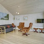 Selja - 15m From The Sea By Interhome Casa vacanze Oure